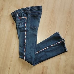 Miss Me Vintage Embroidered Flare Jeans 27 (Tall)